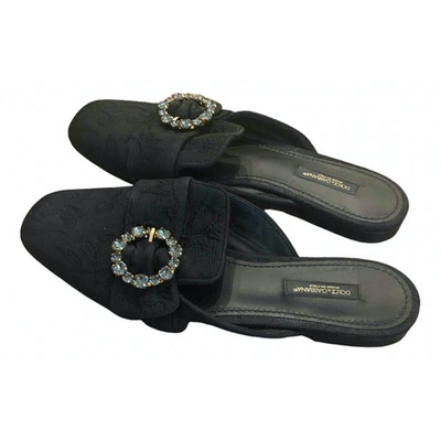 Pre-owned Dolce & Gabbana Cloth Flats In Black