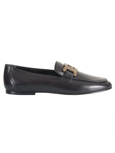 Shop Tod's Metal Logo Plaque Loafers In Cuoio