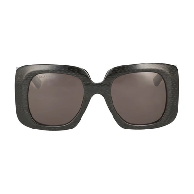 Shop Balenciaga Blow Square Sunglasses In Black Carbon