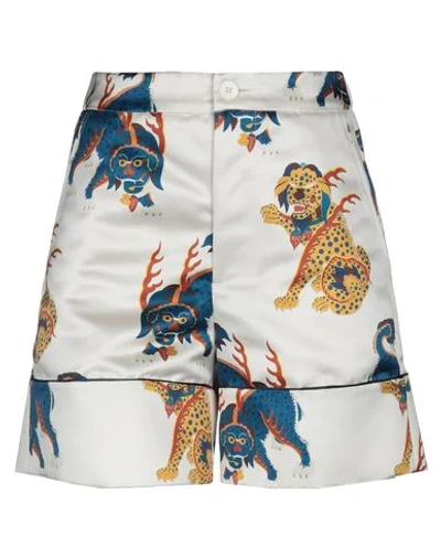 Shop Kirin Peggy Gou Woman Shorts & Bermuda Shorts Ivory Size 4 Polyester In White