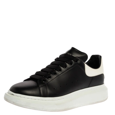 Pre-owned Alexander Mcqueen Black/white Leather Larry Low Top Sneakers Size 43