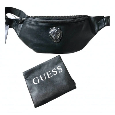 Pre-owned Guess Small Bag In Black