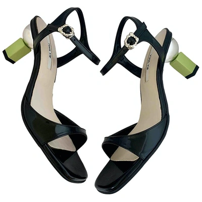Pre-owned Yuul Yie Black Leather Sandals