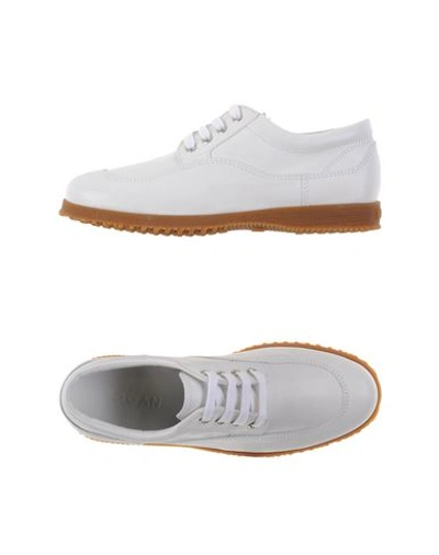 Shop Hogan Low-tops In White