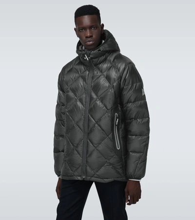Shop And Wander Diamond Padded Jacket In Black