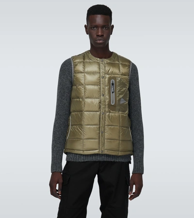 Shop And Wander Diamond Padded Gilet In Green