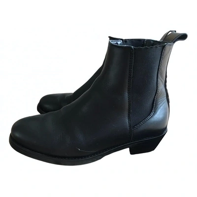 Pre-owned Tommy Hilfiger Black Leather Ankle Boots