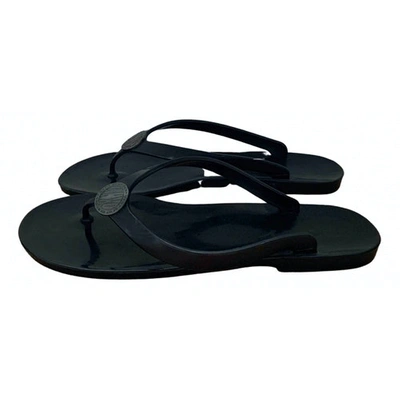 Pre-owned Dkny Black Sandals