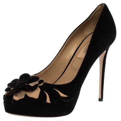 Pre-owned Valentino Garavani Black Suede Flower Embellished Peep Toe Platform Pumps Size 37.5