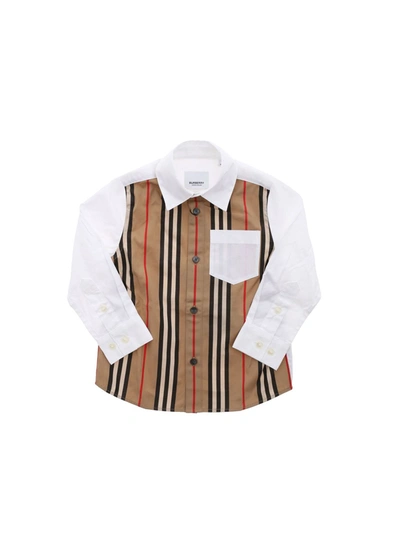 Shop Burberry Ledger Aboyd Shirt In White And Beige