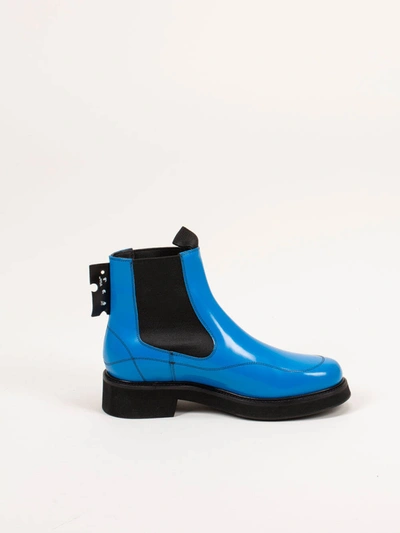 Shop Off-white Calf Chelsea Boot Blue