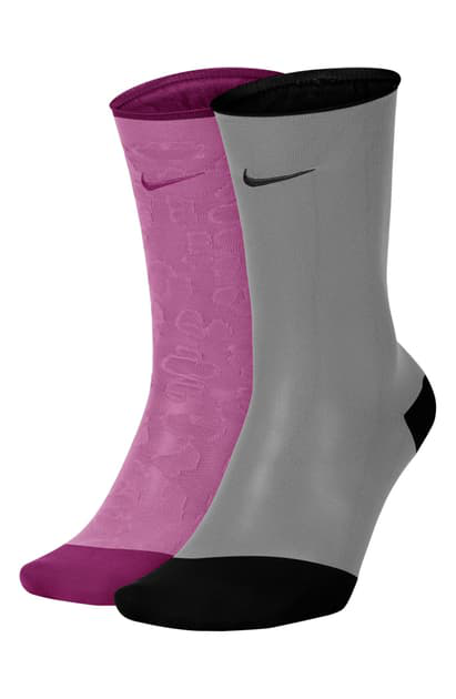 nike leopard socks