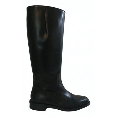 Pre-owned Hugo Boss Leather Riding Boots In Black
