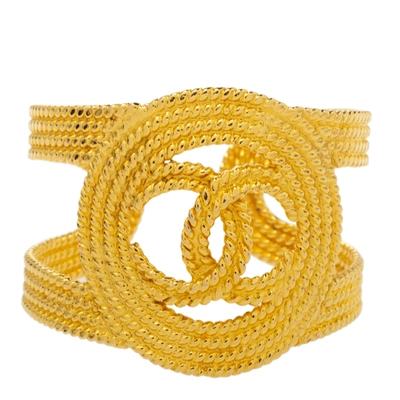 Pre-owned Chanel Vintage Gold Tone Open Cuff Bracelet