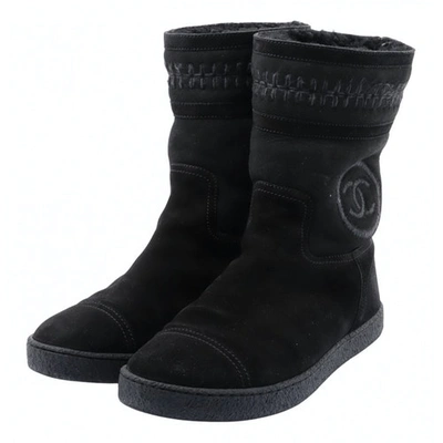 Pre-owned Chanel Black Suede Boots