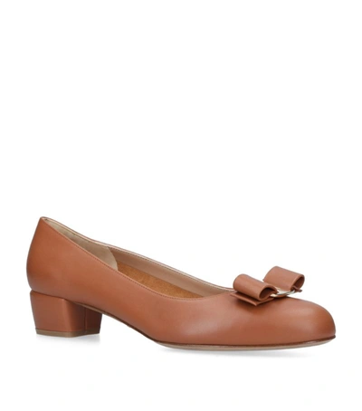 Shop Ferragamo Patent Vara 1 Pumps 30 In Nude