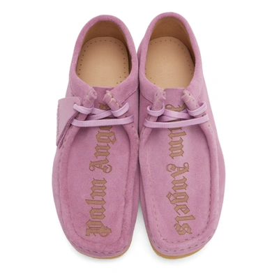 Shop Palm Angels Purple Clark Originals Edition Wallabee Desert Boots In Lilac/black