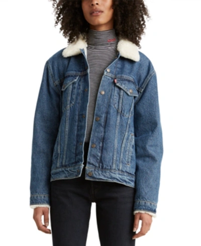 Shop Levi's Fleece-trim Denim Trucker Jacket In Fuzzy Wuzzy