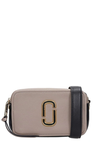 Shop Marc Jacobs The Softshot 21 Shoulder Bag In Beige Leather