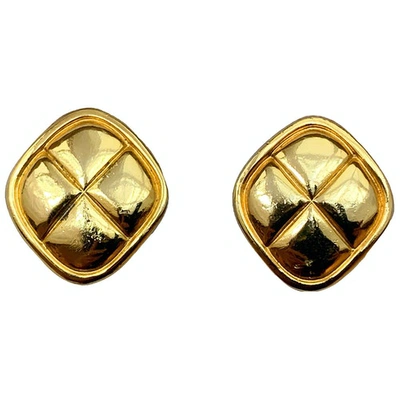 Pre-owned Matelassã© Gold Metal Earrings