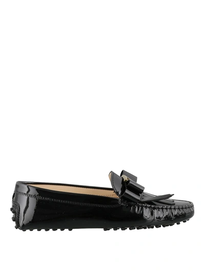 Shop Tod's Bow Detailed Patent Leather Loafers In Black