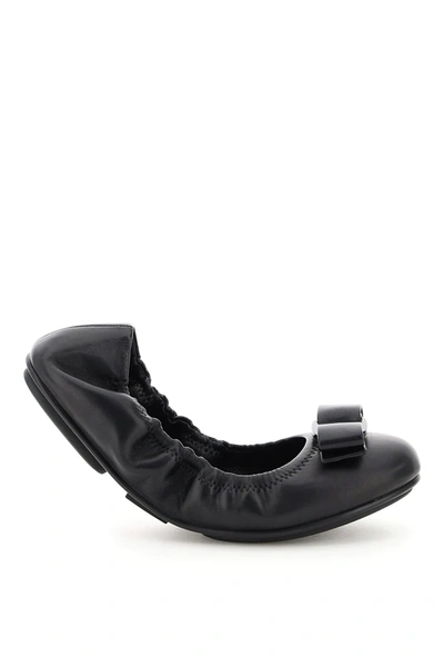 Shop Ferragamo Lizinka Foldable Ballerinas In Black