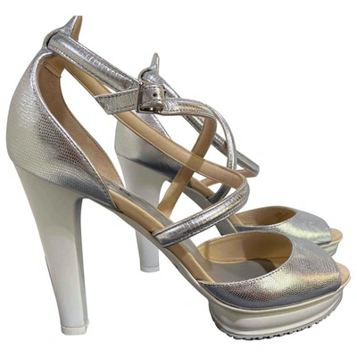 Pre-owned Hogan Metallic Leather Sandals