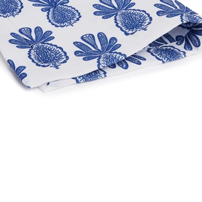 La Doublej Set Of Two Pineapple-print Linen Placemats In Pineapple Blu
