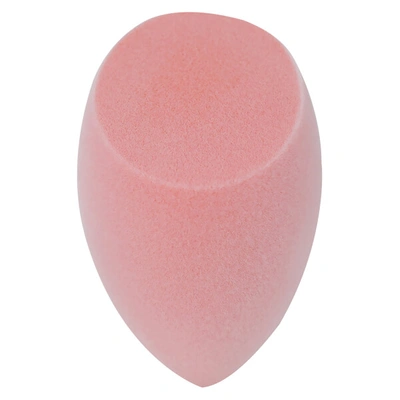 Real Techniques Miracle Powder Sponge