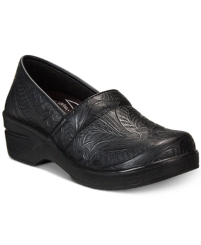 Shop Easy Street Easy Works By  Lyndee Slip Resistant Clogs In Black Tool