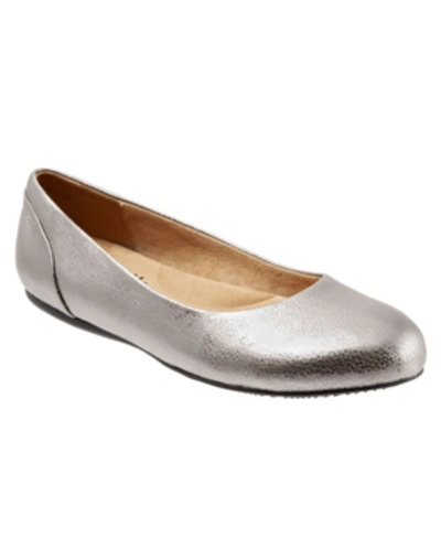Shop Softwalk Sonoma Flats Women's Shoes In Platinum