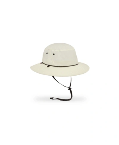 Sunday Afternoons Daydream Bucket Hat In Ivory