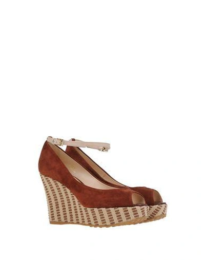 Shop Tod's Pump In Cocoa