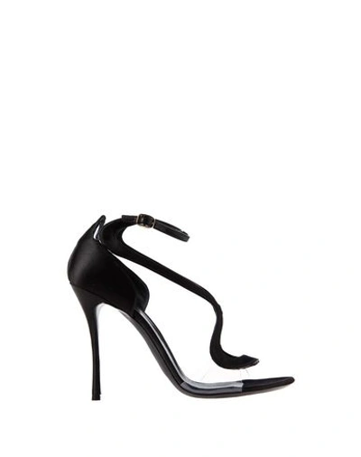 Nicholas Kirkwood Pump In Black