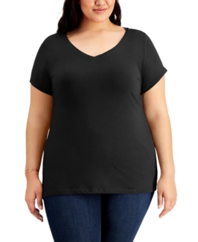 Shop Aveto Trendy Plus Size Fitted V-neck T-shirt In Black