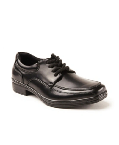 Shop Deer Stags Little And Big Boys Sharp Boy's Classic Dress Comfort Oxford In Black