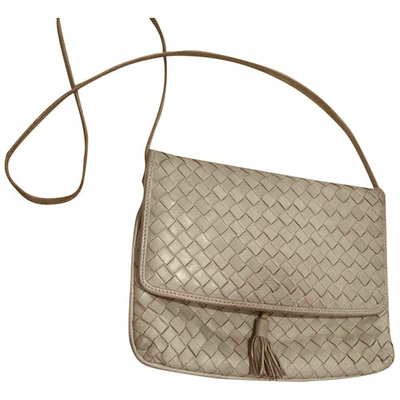 Pre-owned Bottega Veneta Ecru Leather Handbag