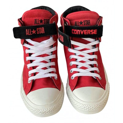 Pre-owned Converse Cloth Trainers In Red