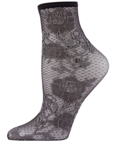 Shop Natori Chantilly Sheer Shortie Socks, Online Only In Gray/black