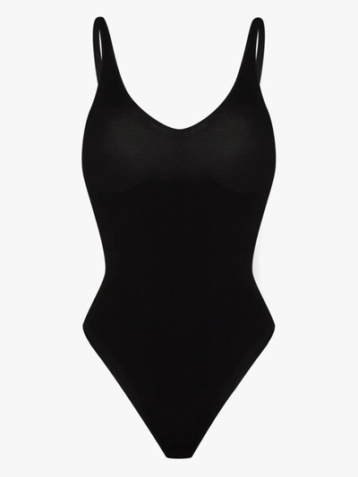 Shop Skin String-body Mit V-ausschnitt In Schwarz