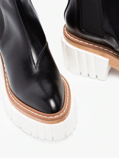 Shop Stella Mccartney Chelsea-boots Mit Breiter Sohle In Schwarz