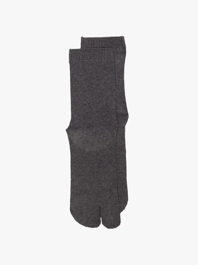 Shop Maison Margiela Klassische Socken In Grau