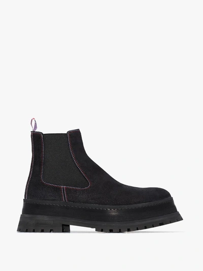 Shop Burberry 'jeffery' Chelsea-boots In Black