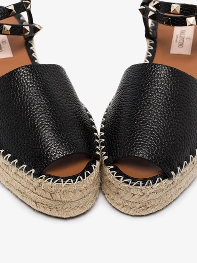 Shop Valentino Rockstud 40 Leather Flatform Sandals In Black