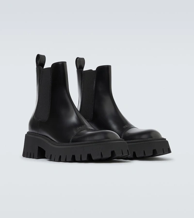Balenciaga Tractor Bootie L20 Leather Boots In Black
