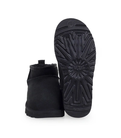 Ugg Round-headed Flat-bottomed Short Boots In Black
