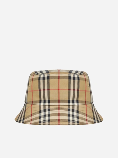 Shop Burberry Cappello In Cotone Con Stampa Vintage Check In Archive Beige