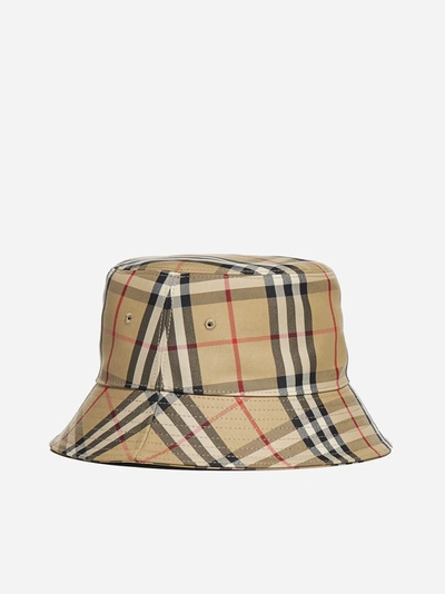 Shop Burberry Cappello In Cotone Con Stampa Vintage Check In Archive Beige