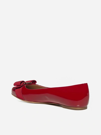 Shop Ferragamo Ballerina Varina In Vernice In Red