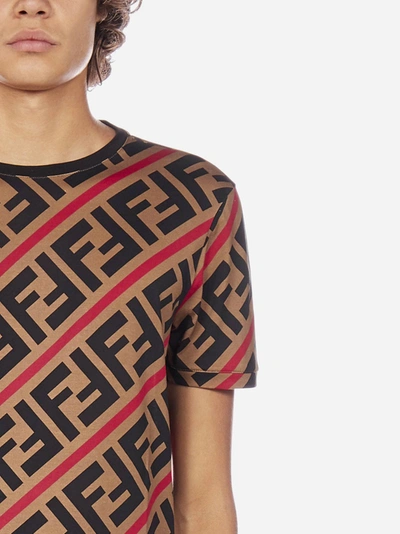 Shop Fendi T-shirt In Cotone Con Stampa Ff